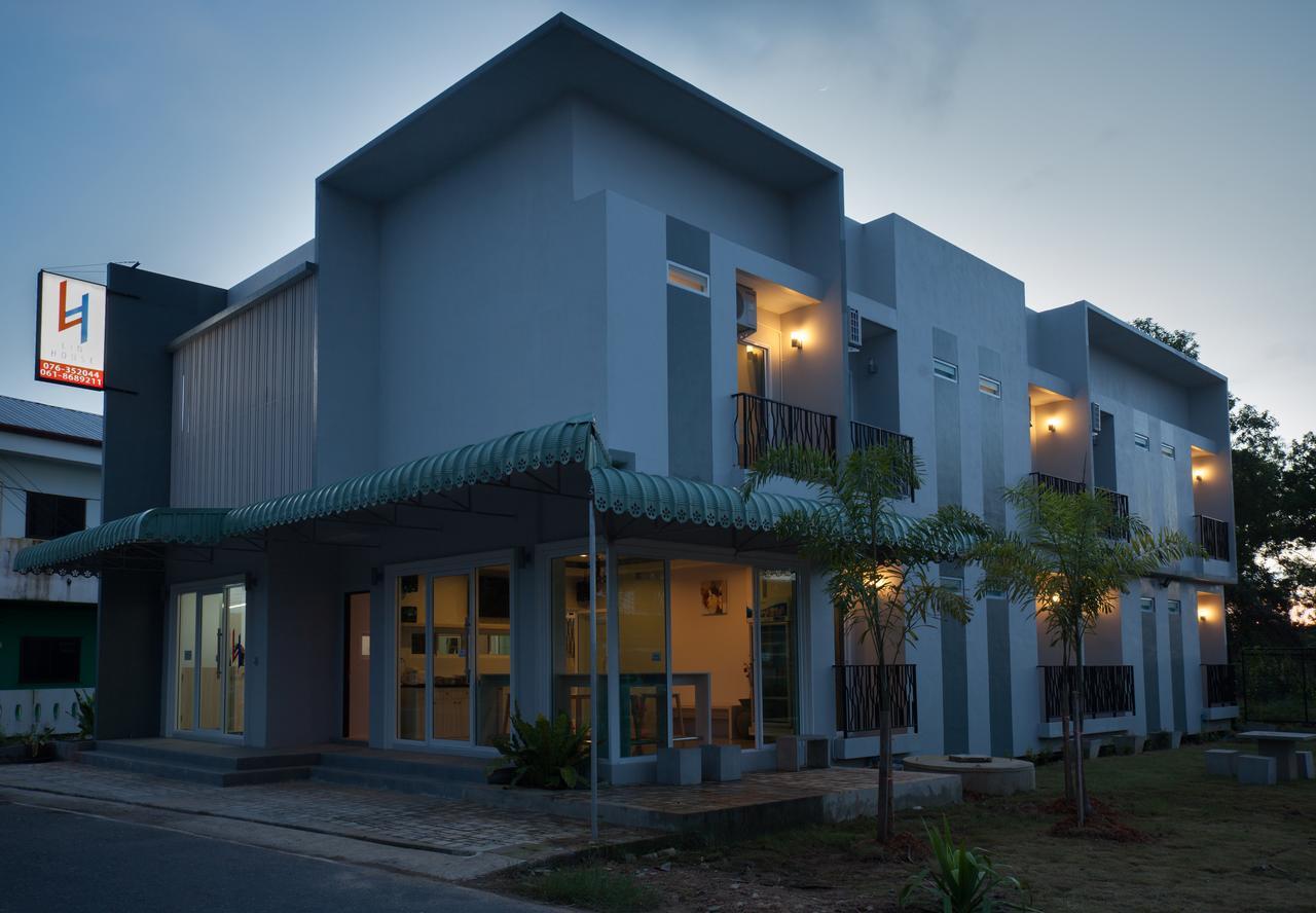 Lin House Hotel Thalang Exterior photo